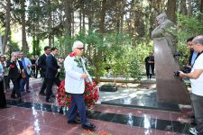В День национальный музыки почтена память великого композитора Узеира Гаджибейли (ФОТО)