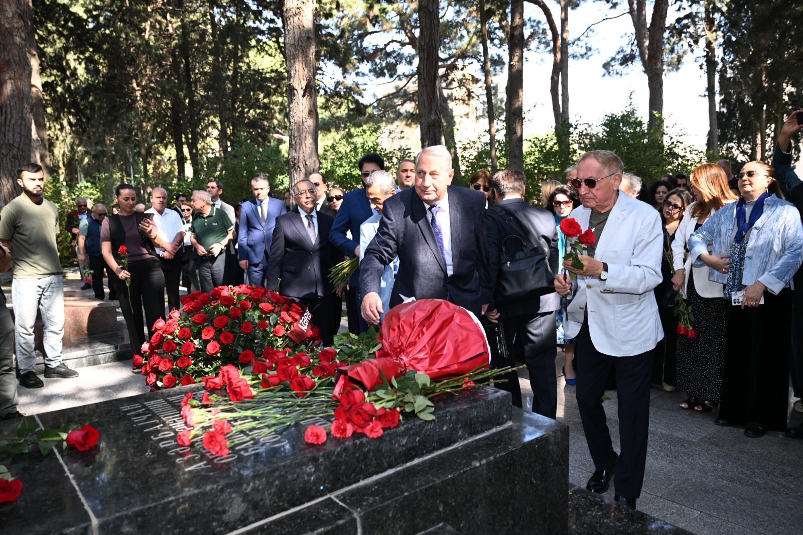 В День национальный музыки почтена память великого композитора Узеира Гаджибейли (ФОТО)