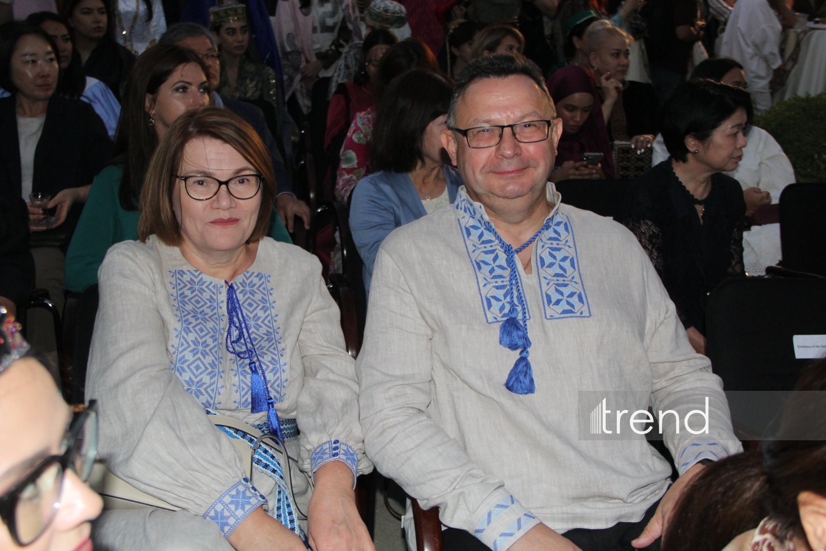 В Баку впервые прошел фестиваль "День национального костюма" – яркий парад традиций народов мира (ФОТО)