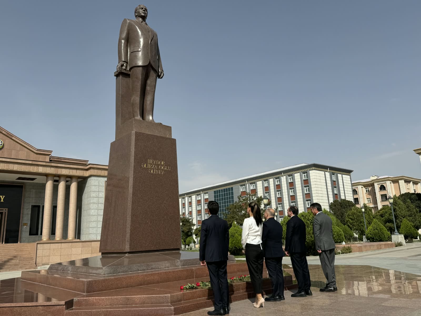Творческий мост между театрами Баку и Нахчывана: подписан меморандум о сотрудничестве (ФОТО)