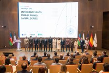 При поддержке PASHA Holding и SOCAR состоялась церемония открытия образовательной программы IE University «AZEMBA» (ФОТО)