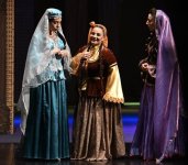 В рамках фестиваля Узеира Гаджибейли представлены легендарные спектакли (ФОТО)