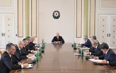 Под председательством Президента Ильхама Алиева состоялось совещание, посвященное Государственной программе по развитию горнодобывающей и металлургической промышленности (ФОТО/ВИДЕО)