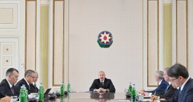 Под председательством Президента Ильхама Алиева состоялось совещание, посвященное Государственной программе по развитию горнодобывающей и металлургической промышленности (ФОТО/ВИДЕО)
