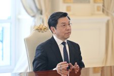 Президент Ильхам Алиев принял руководителей китайских и итальянских компаний (ФОТО)