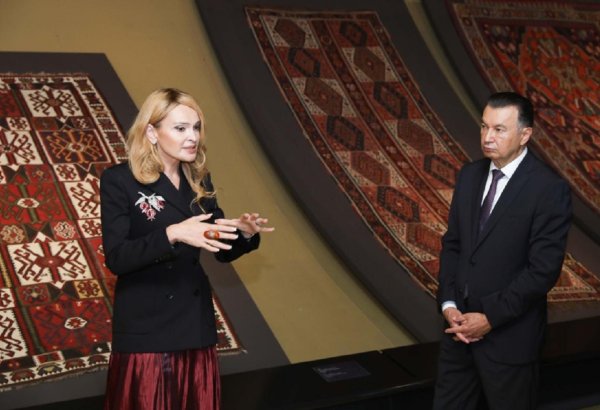 Премьер-министр Таджикистана посетил Азербайджанский национальный музей ковра (ФОТО)