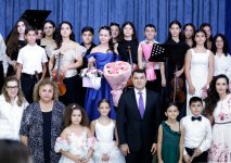 Детская филармония представила концертную программу в рамках фестиваля имени Узеира Гаджибейли (ФОТО)
