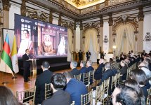 Лейла Алиева приняла участие в презентации документального фильма «Гармония» (ФОТО)