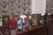 МЕМİМ представил "Жемчужины искусства" в университете "Хазар" (ФОТО)