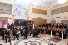 МЕМİМ представил "Жемчужины искусства" в университете "Хазар" (ФОТО)