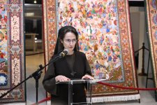 Лейла Алиева и Алена Алиева приняли участие в открытии выставки азербайджанских ковров в Святом Престоле (ФОТО)