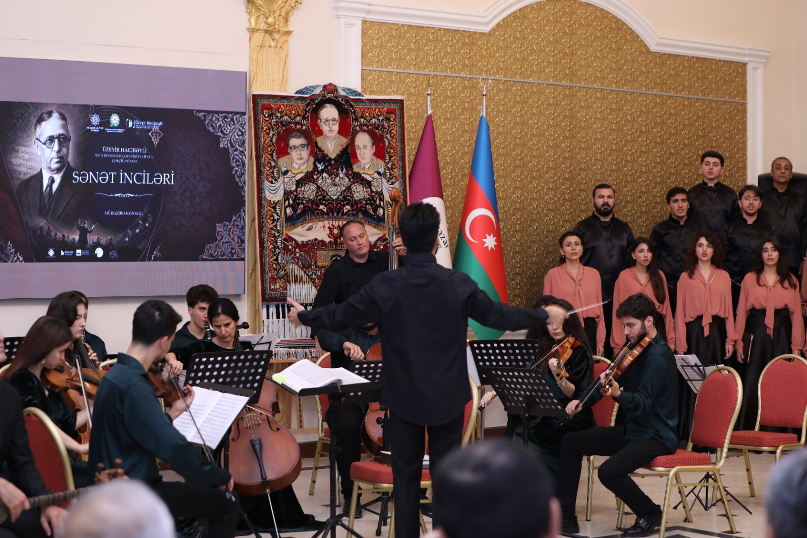 МЕМİМ представил "Жемчужины искусства" в университете "Хазар" (ФОТО)
