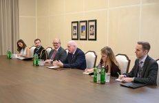 Президент Ильхам Алиев принял госминистра по вопросам обороны Соединенного Королевства (ФОТО/ВИДЕО)