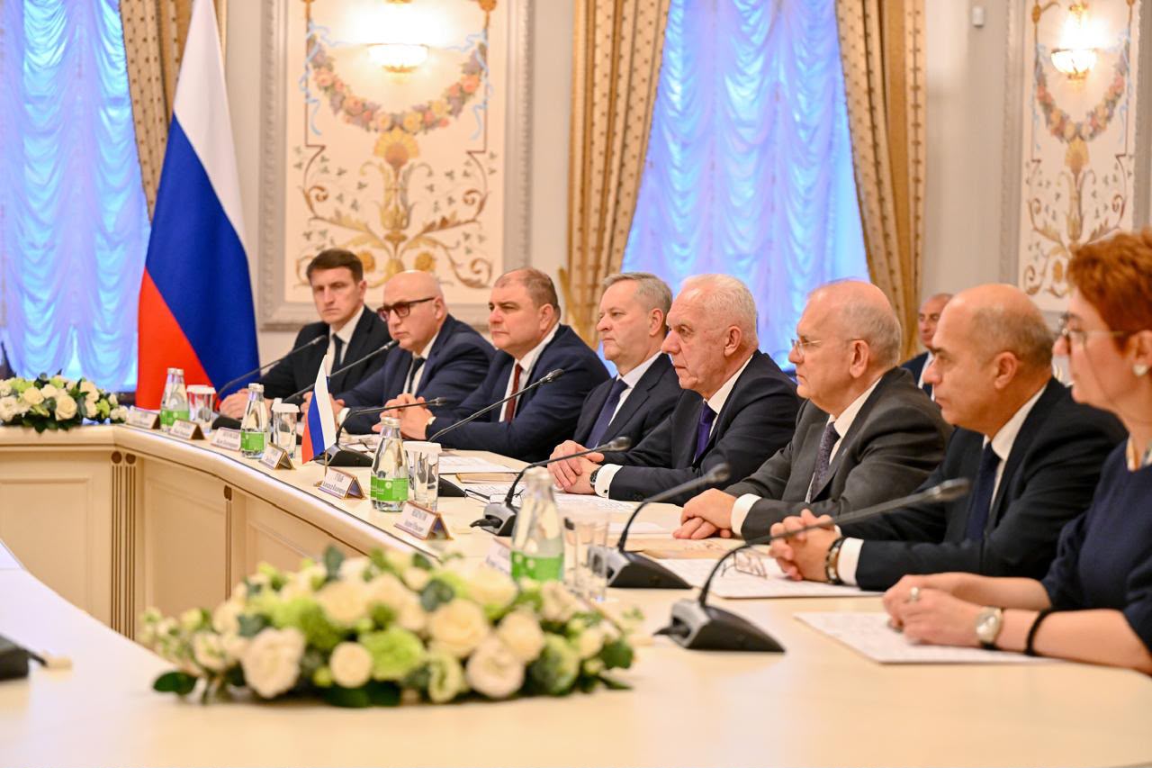 Подписана Программа сотрудничества между генеральными прокуратурами Азербайджана и России (ФОТО)