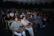 В Баку представлен яркий театрализованный концерт "Музыкальный мир Булгакова" (ФОТО)