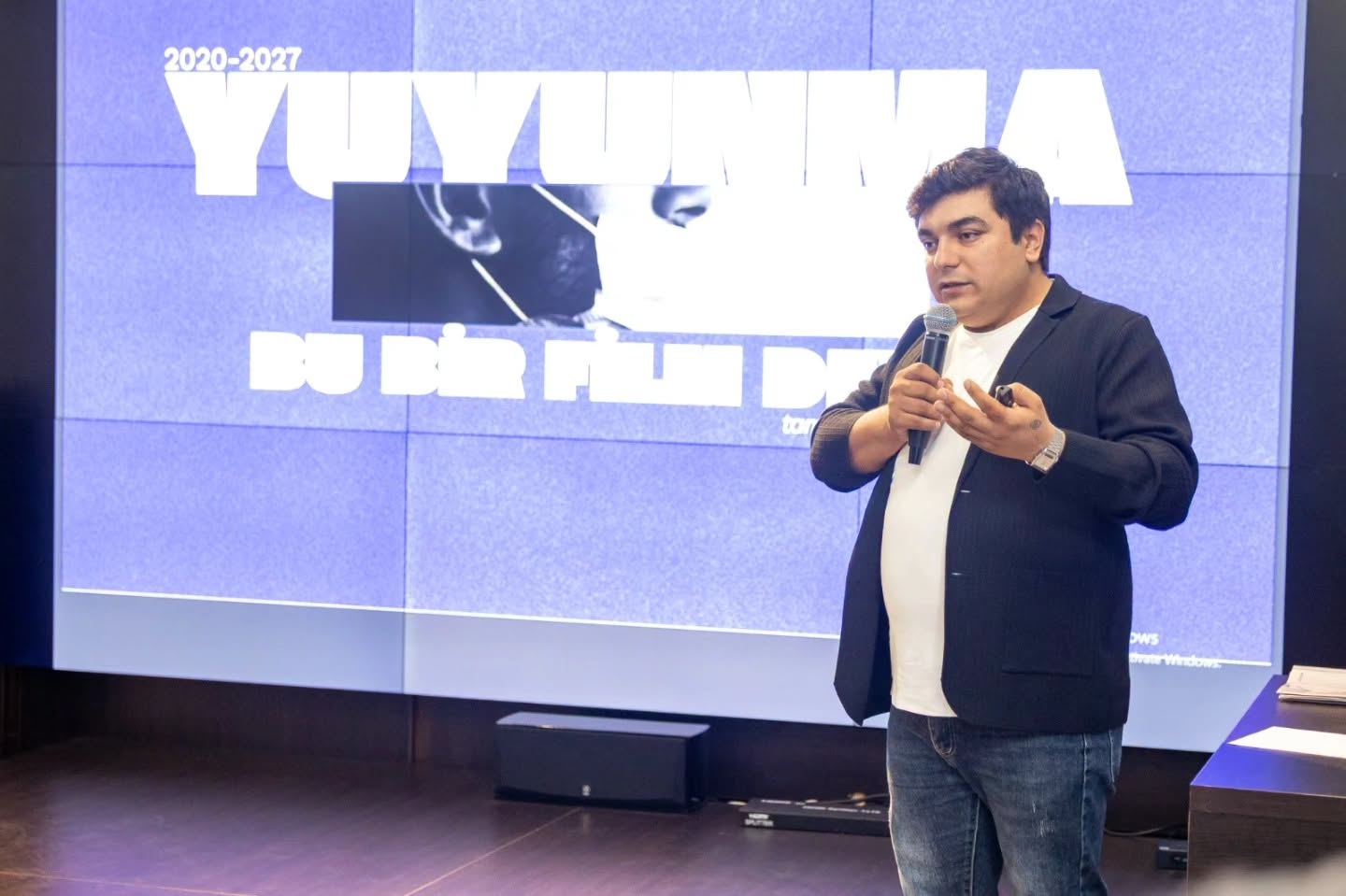 В Агентстве кино Азербайджана представили проекты документального и анимационного кино (ФОТО)
