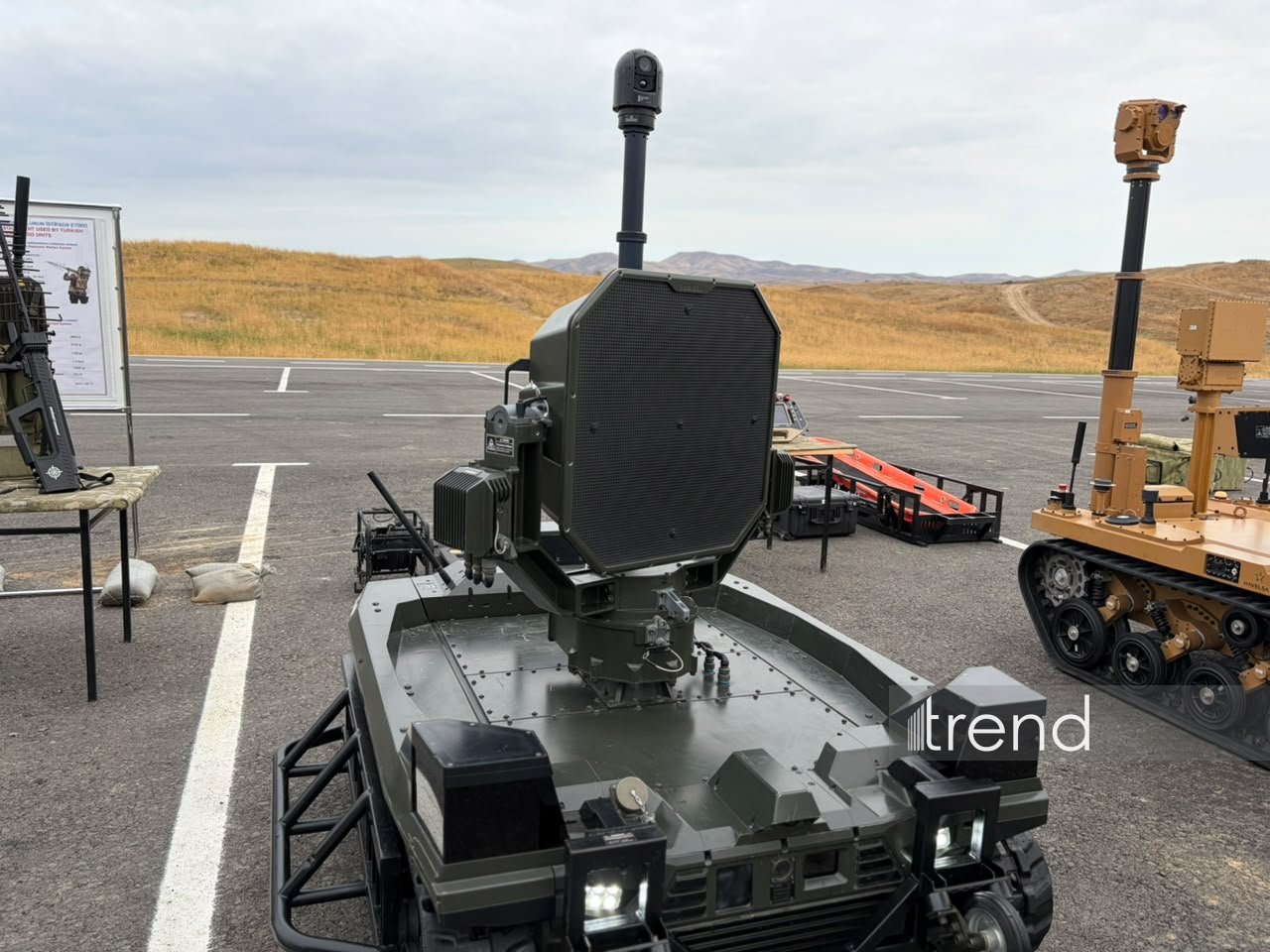 Продемонстрирована военная техника, участвующая в учениях "Сила единства – 2026" (ФОТО)