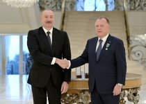 Президент Ильхам Алиев принял президента Международной федерации дзюдо (ФОТО)