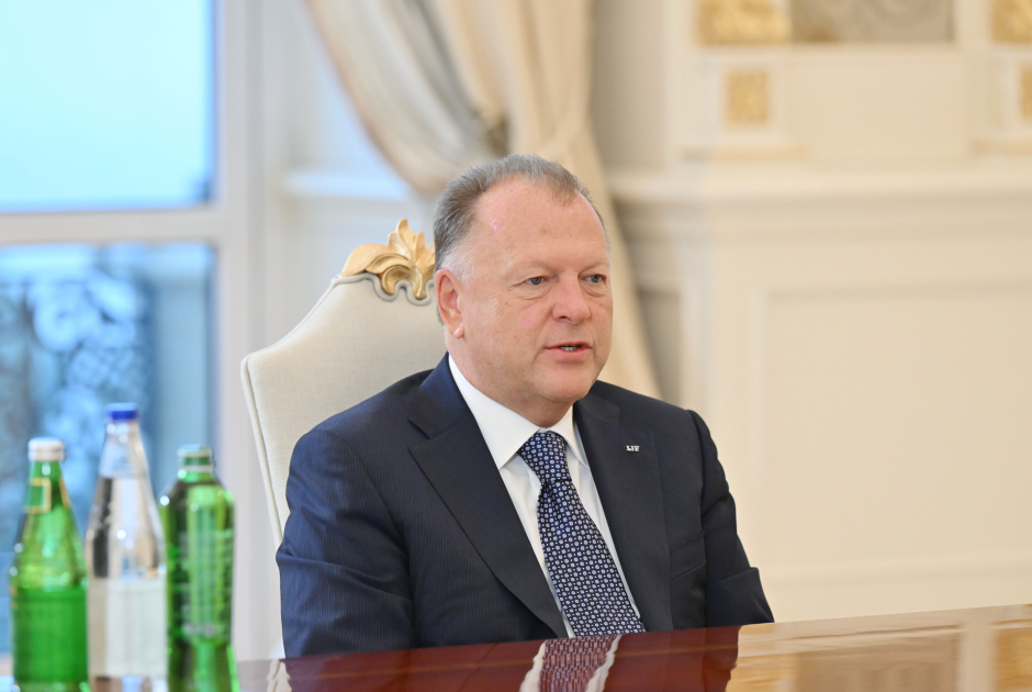 Президент Ильхам Алиев принял президента Международной федерации дзюдо (ФОТО)