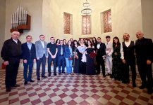 В Лютеранской церкви Шамкира прошел концерт III Международного оперного фестиваля Фидан Гаджиевой (ФОТО)