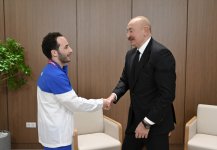 Искренняя беседа Президента Ильхама Алиева со спортсменом Ахмедом Юсифовым (ФОТО)