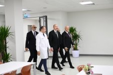 Президент Ильхам Алиев принял участие в открытии предприятия по производству лекарственных препаратов в Пираллахинском промышленном парке (ФОТО)