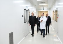 Президент Ильхам Алиев принял участие в открытии предприятия по производству лекарственных препаратов в Пираллахинском промышленном парке (ФОТО)