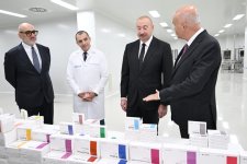 Президент Ильхам Алиев принял участие в открытии предприятия по производству лекарственных препаратов в Пираллахинском промышленном парке (ФОТО)