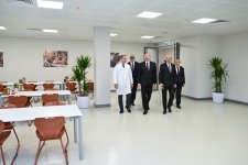 Президент Ильхам Алиев принял участие в открытии предприятия по производству лекарственных препаратов в Пираллахинском промышленном парке (ФОТО)