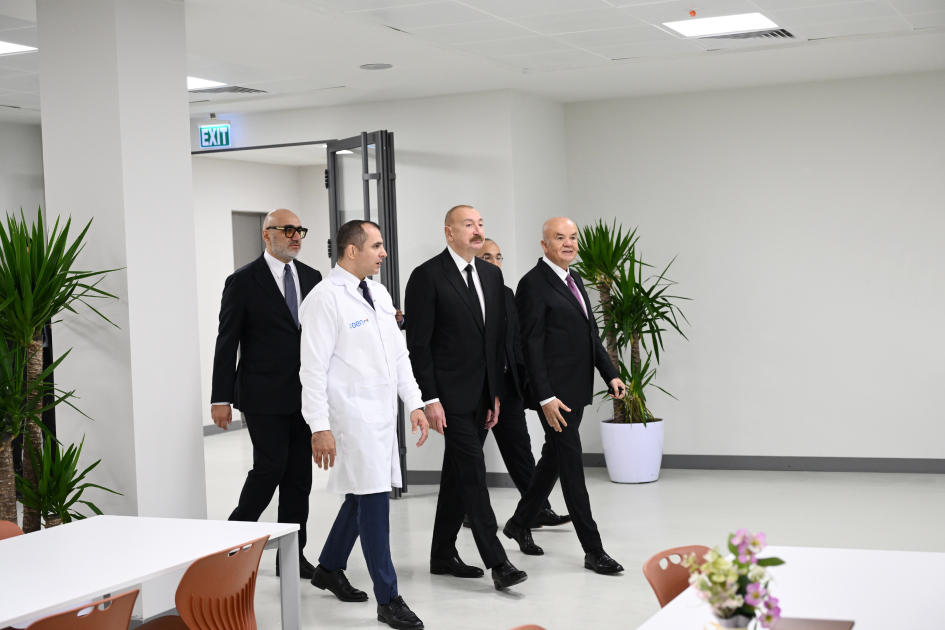Президент Ильхам Алиев принял участие в открытии предприятия по производству лекарственных препаратов в Пираллахинском промышленном парке (ФОТО)
