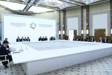 Джейхун Байрамов подчеркнул в Авазе важность укрепления регионального сотрудничества (ФОТО)