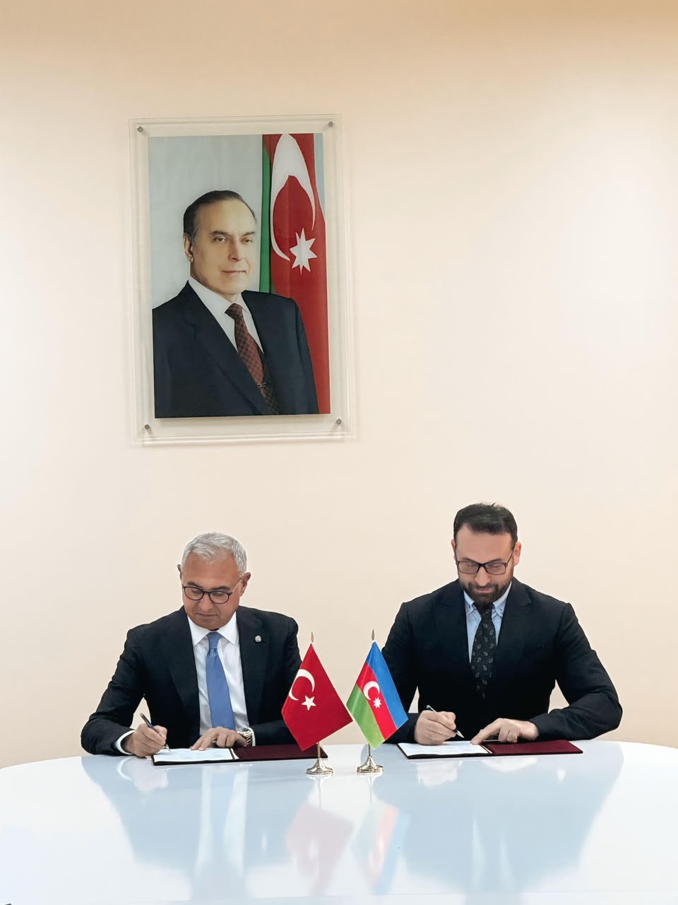 Азербайджан и Турция расширяют сотрудничество в промышленной сфере (ФОТО)