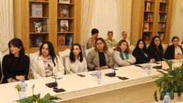 MEMİM провел семинар с Сабиром Рустамханлы в рамках проекта "Язык – основа нашей национальной и культурной идентичности" (ФОТО)