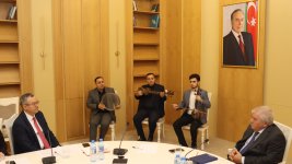 MEMİM провел семинар с Сабиром Рустамханлы в рамках проекта "Язык – основа нашей национальной и культурной идентичности" (ФОТО)