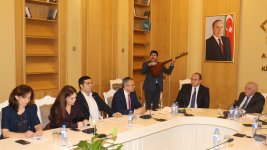 MEMİM провел семинар с Сабиром Рустамханлы в рамках проекта "Язык – основа нашей национальной и культурной идентичности" (ФОТО)