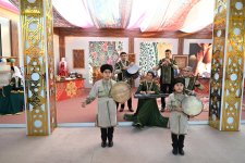 Президент Ильхам Алиев ознакомился с Фестивалем национальных блюд стран-участниц СНГ (ФОТО)