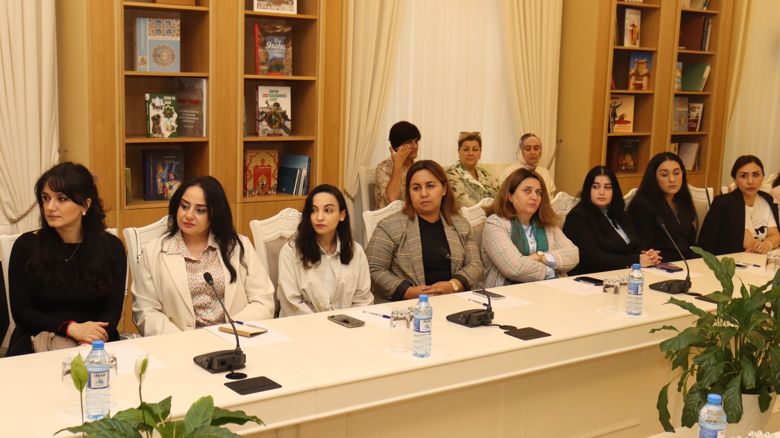 MEMİM провел семинар с Сабиром Рустамханлы в рамках проекта "Язык – основа нашей национальной и культурной идентичности" (ФОТО)