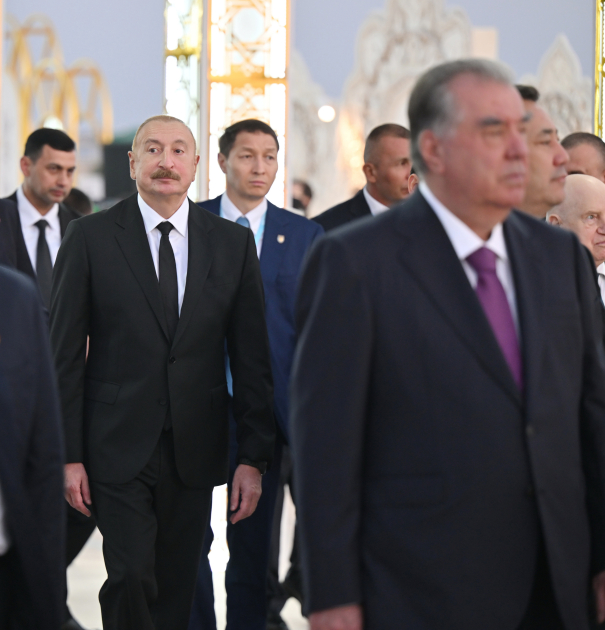 Президент Ильхам Алиев ознакомился с Фестивалем национальных блюд стран-участниц СНГ (ФОТО)