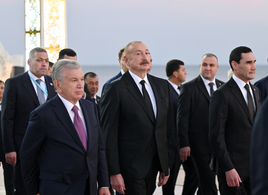 Президент Ильхам Алиев ознакомился с Фестивалем национальных блюд стран-участниц СНГ (ФОТО)