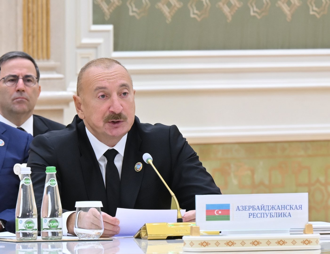 Президент Ильхам Алиев принимает участие в 8-й Консультативной встрече глав государств Азербайджана и Центральной Азии в Туркменбаши (ФОТО)