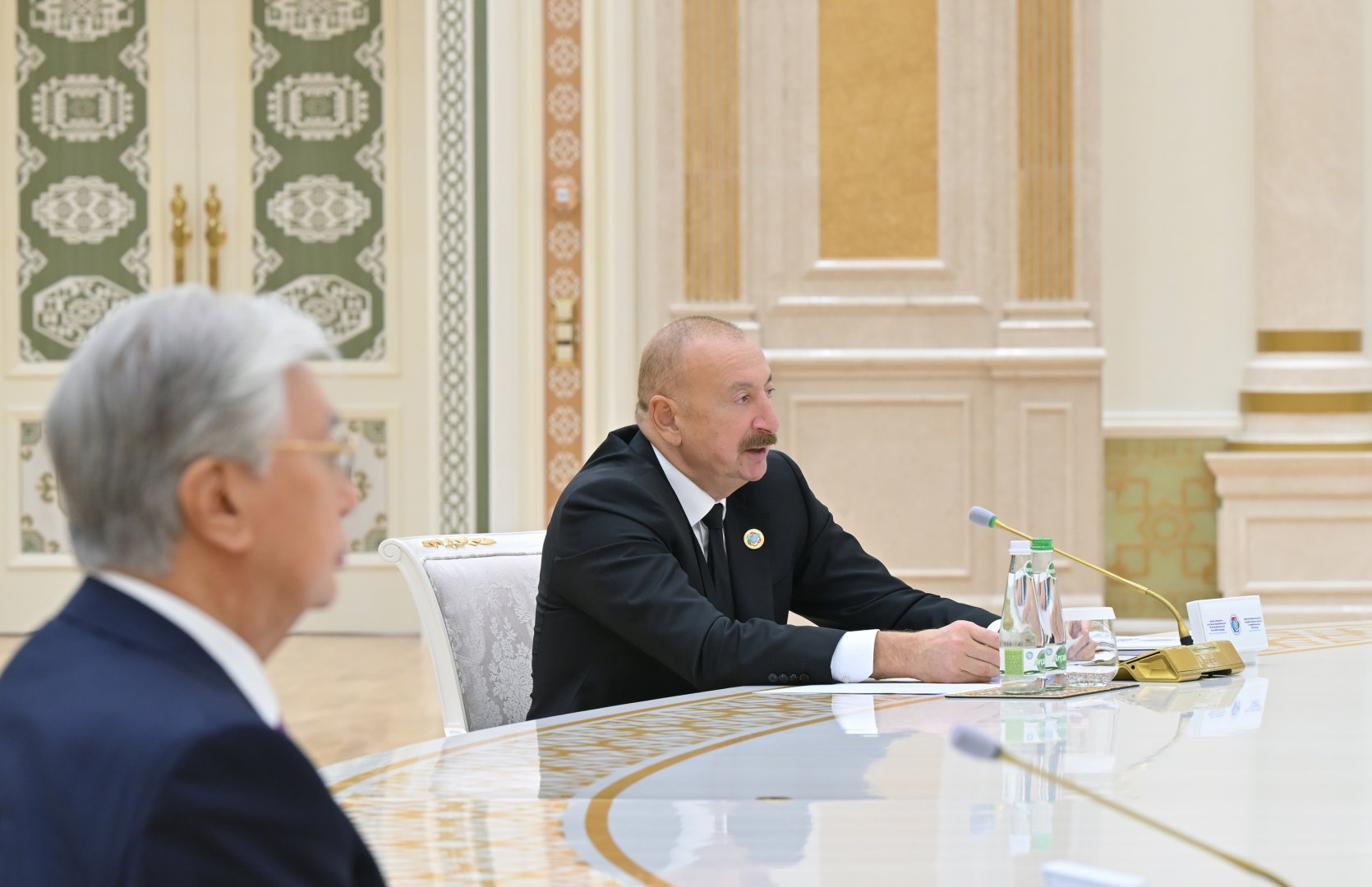 Президент Ильхам Алиев принимает участие в 8-й Консультативной встрече глав государств Азербайджана и Центральной Азии в Туркменбаши (ФОТО)