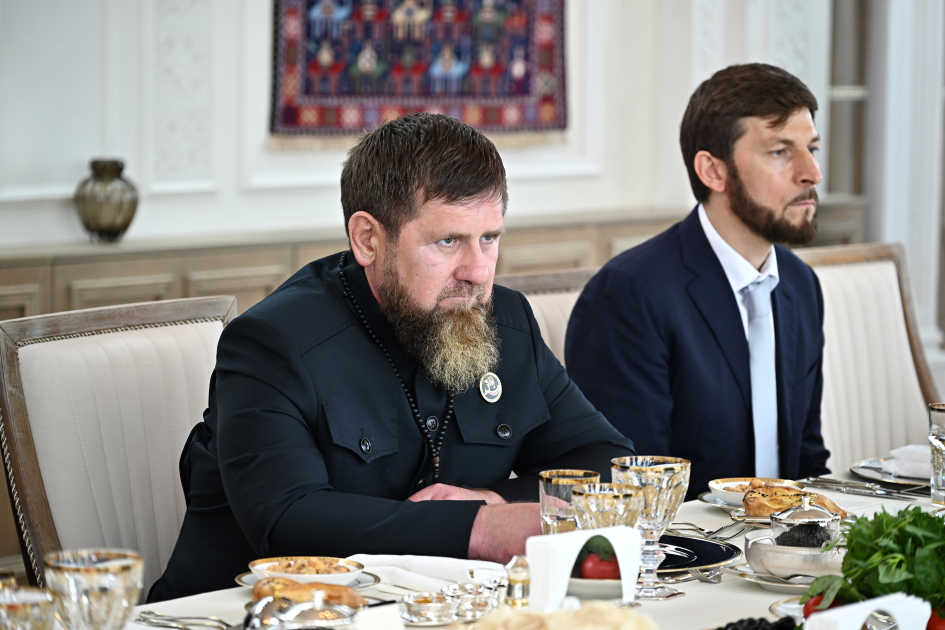Состоялся совместный обед Президента Ильхама Алиева и главы Чеченской Республики России Рамзана Кадырова (ФОТО)