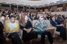 "Ревизор" в память о Рафаэле Дадашове: в Баку почтили память актера (ФОТО)