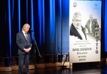 "Ревизор" в память о Рафаэле Дадашове: в Баку почтили память актера (ФОТО)