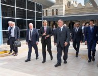 Министр транспорта Чехии посетил Бакинский железнодорожный вокзал (ФОТО)