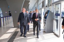 Министр транспорта Чехии посетил Бакинский железнодорожный вокзал (ФОТО)