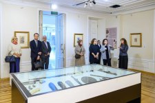 Участники проекта "Азербайджанская культура для глобальных послов" посетили Национальный музей искусств (ФОТО)