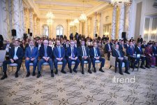 В Баку проходит азербайджано-камбоджийский бизнес-форум (ФОТО)
