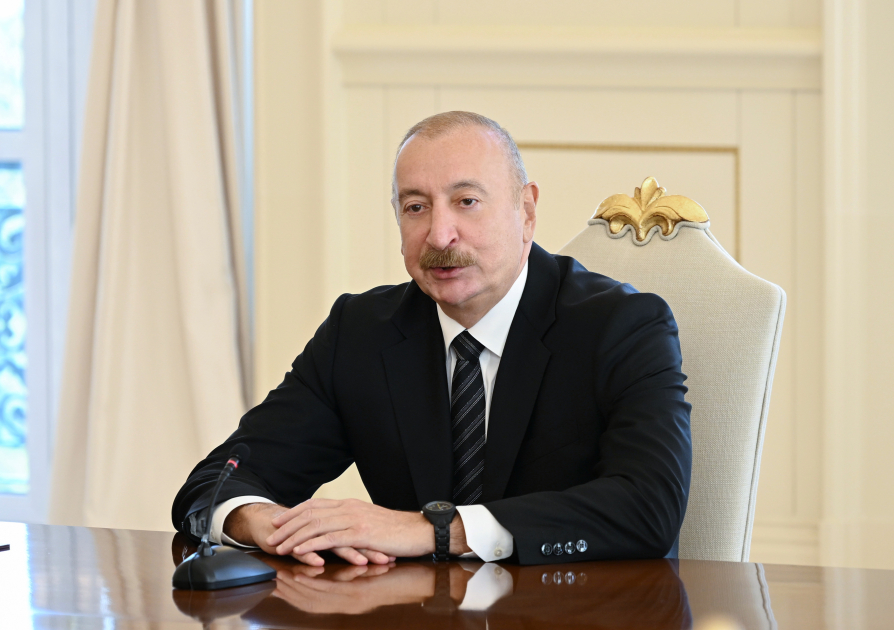 Состоялась встреча Президента Ильхама Алиева с Премьер-министром Камбоджи в расширенном составе (ФОТО)