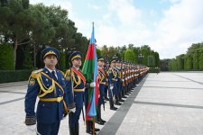 В Баку состоялась церемония официальной встречи Президента Лаоса (ФОТО/ВИДЕО)